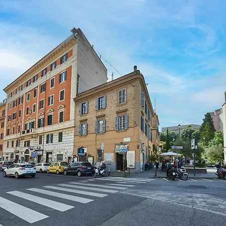 Irex Near Vatican Museum New 公寓