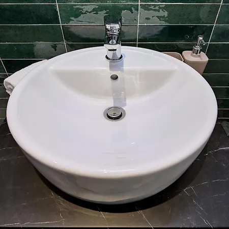 Irex Near Vatican Museum New